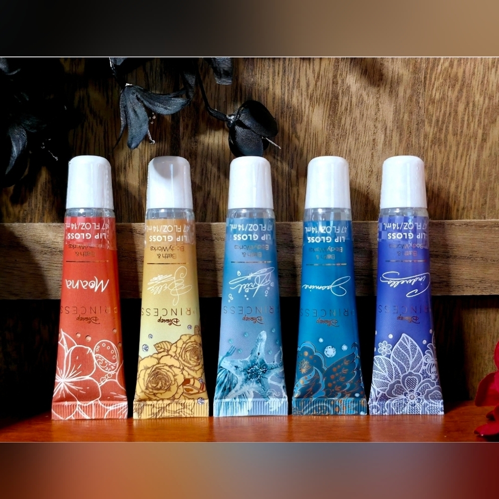 (5) Bath & Body Works Disney Princess Set of 5 Lip Gloss Tubes